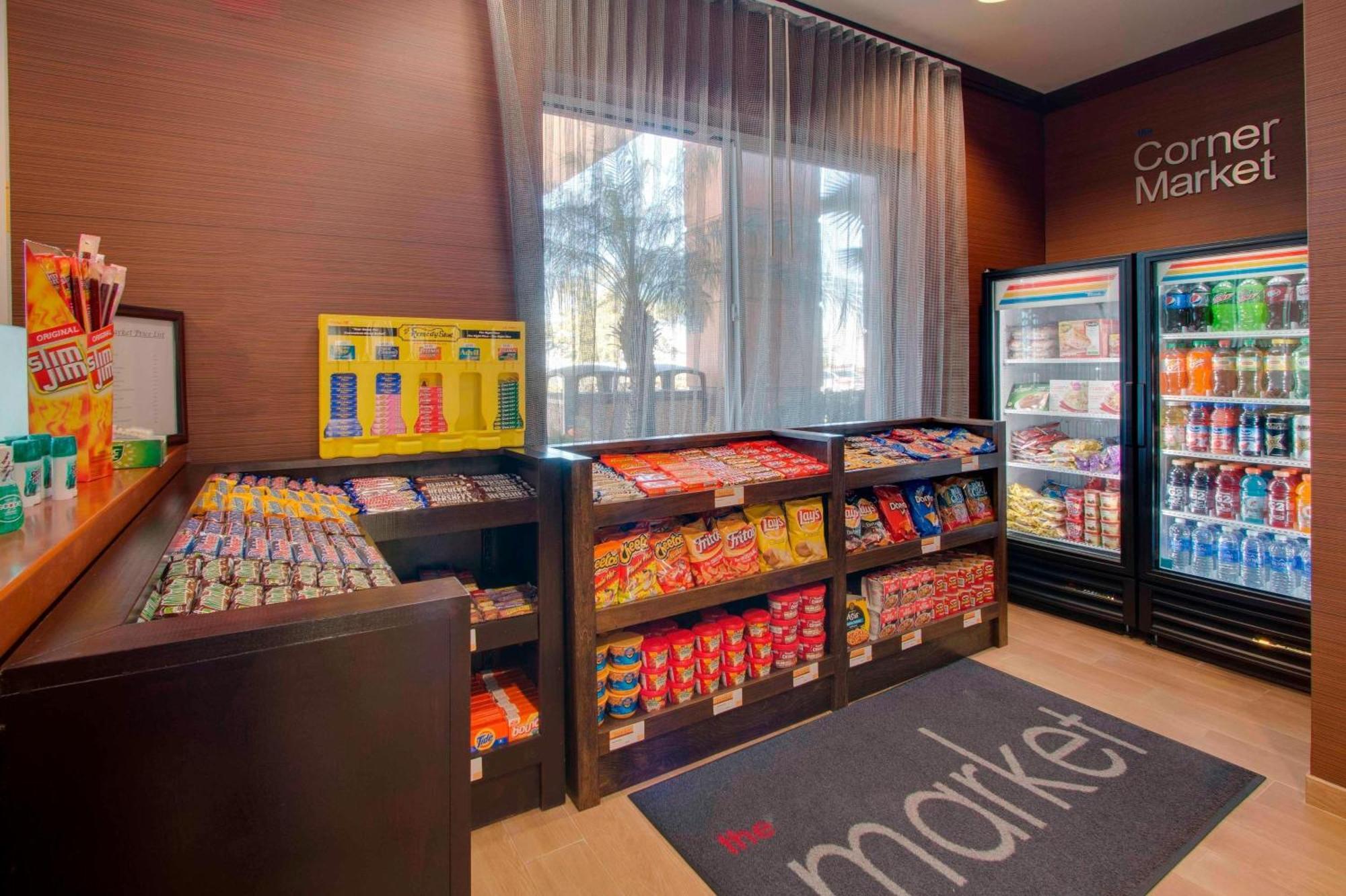 Fairfield Inn & Suites By Marriott קלרמונט מראה חיצוני תמונה
