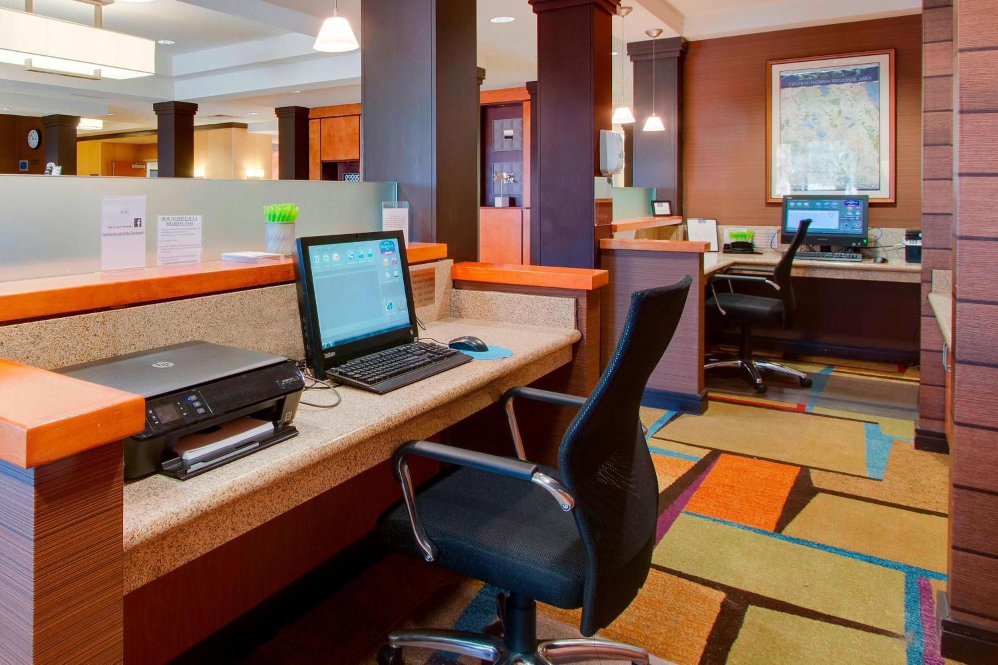 Fairfield Inn & Suites By Marriott קלרמונט מראה חיצוני תמונה