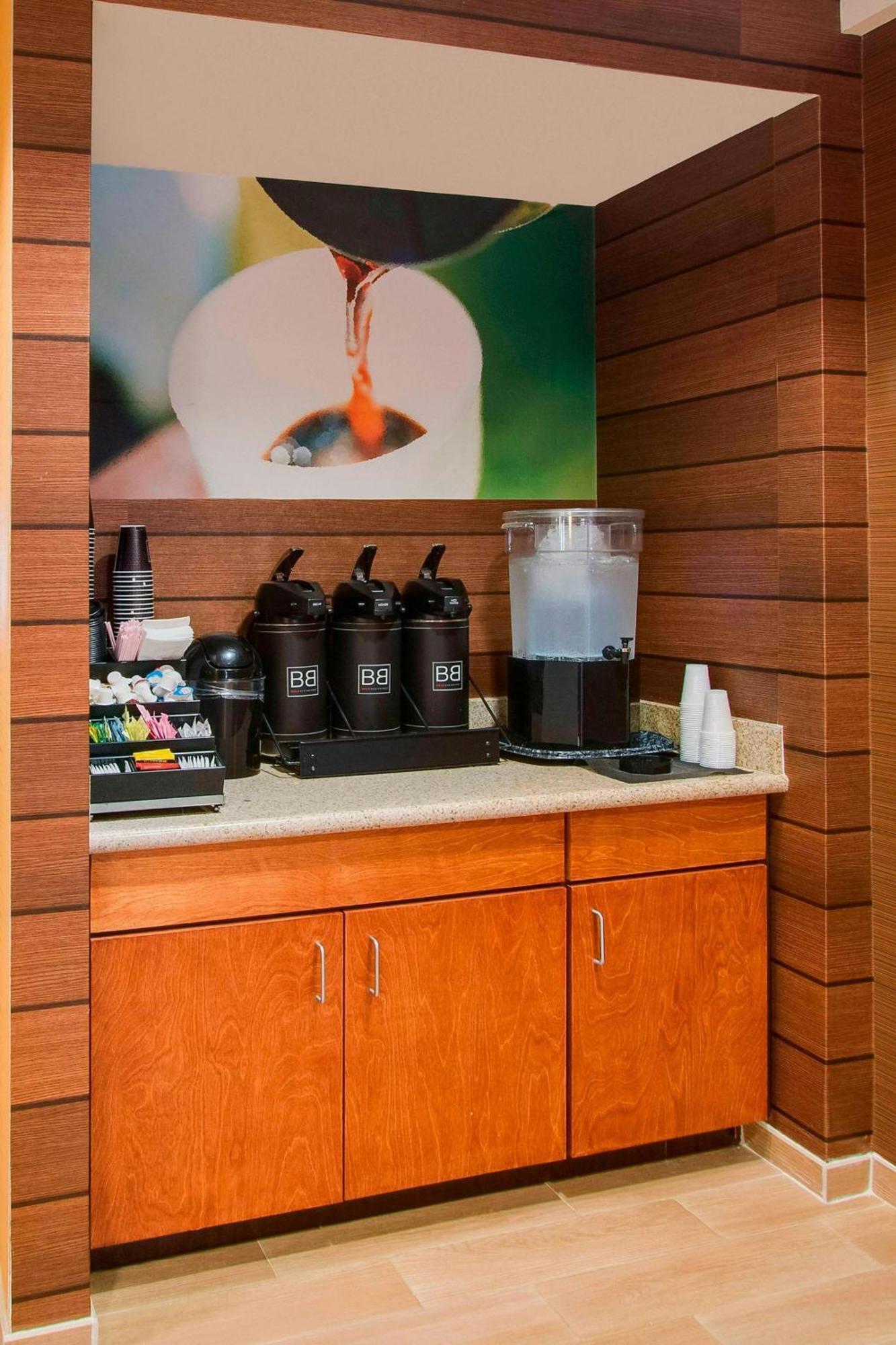 Fairfield Inn & Suites By Marriott קלרמונט מראה חיצוני תמונה