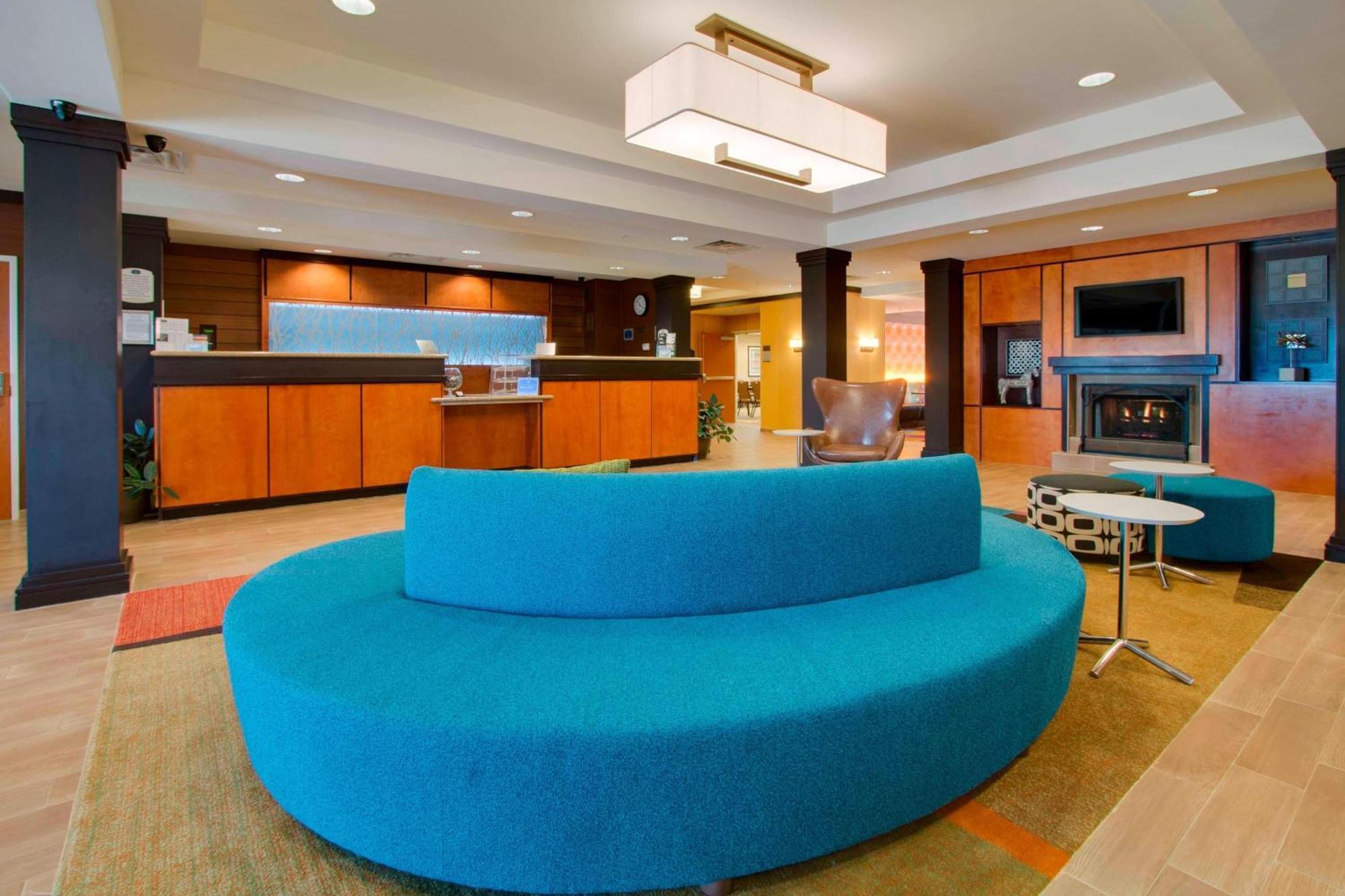 Fairfield Inn & Suites By Marriott קלרמונט מראה חיצוני תמונה