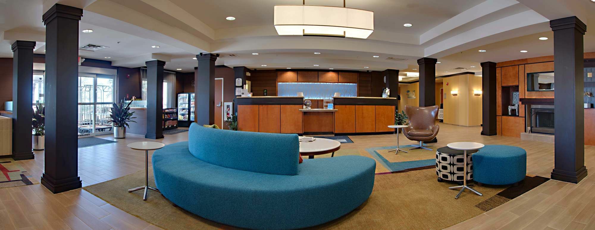 Fairfield Inn & Suites By Marriott קלרמונט מראה חיצוני תמונה